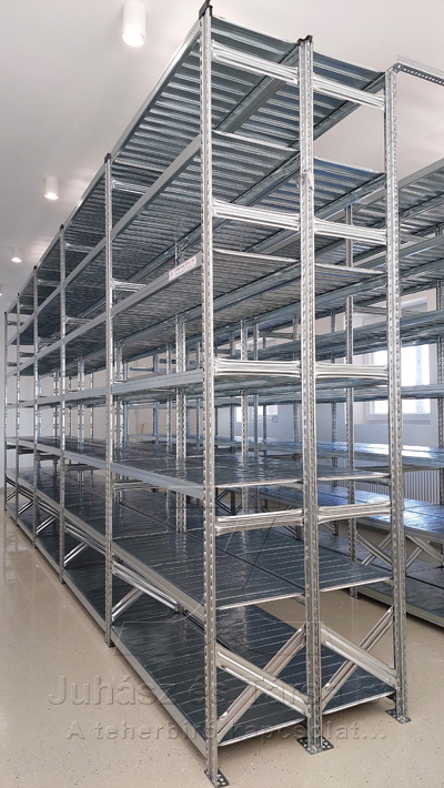 Salgó csavarmentes polcrendszer